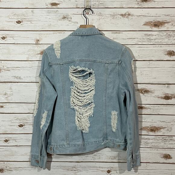 Refuge Distressed Jean Jacket - Light Wash - Large - Picture 3 of 8